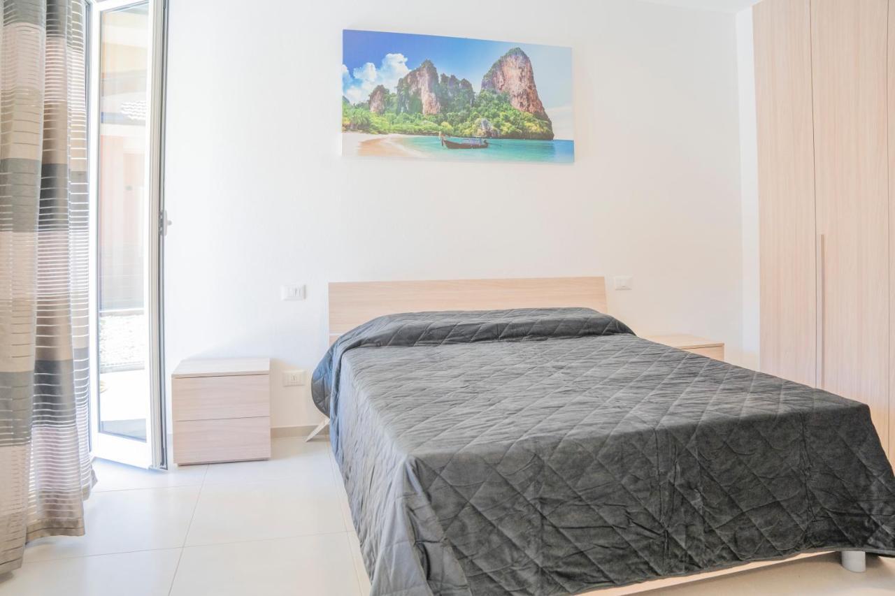 045B - Villetta Moderna 02-24E Con Vasca Idromassaggio In Giardino, Solo 15 Minuti Da Mare E Spiaggia - Posto Auto Gratuito San Lazzaro  Extérieur photo